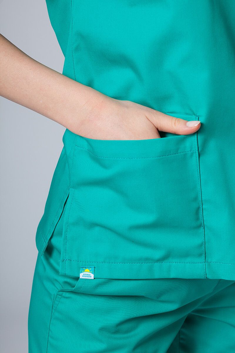 Lekárska dámska blúzka Sunrise Uniforms Basic Light zelená-3