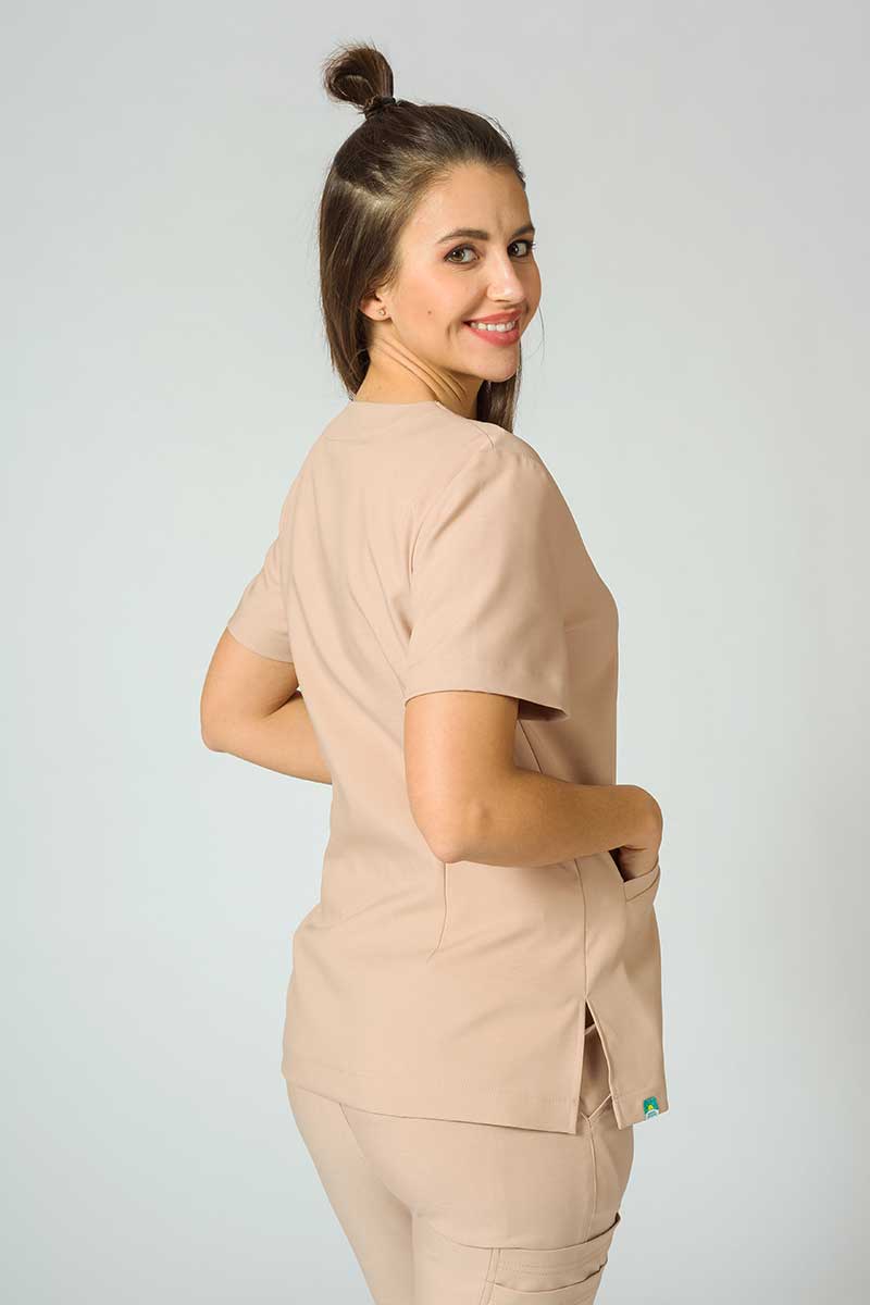 Zdravotnická súprava Sunrise Uniforms Premium (blúzka Joy, nohavice Chill) béžová-5