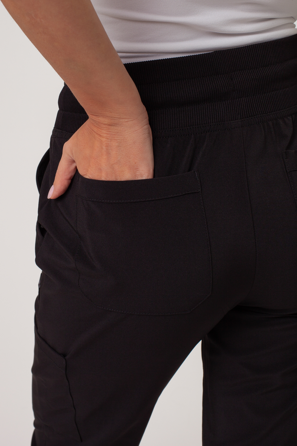 Dámska lekárska súprava Dickies EDS Essentials Jogger čierna-11