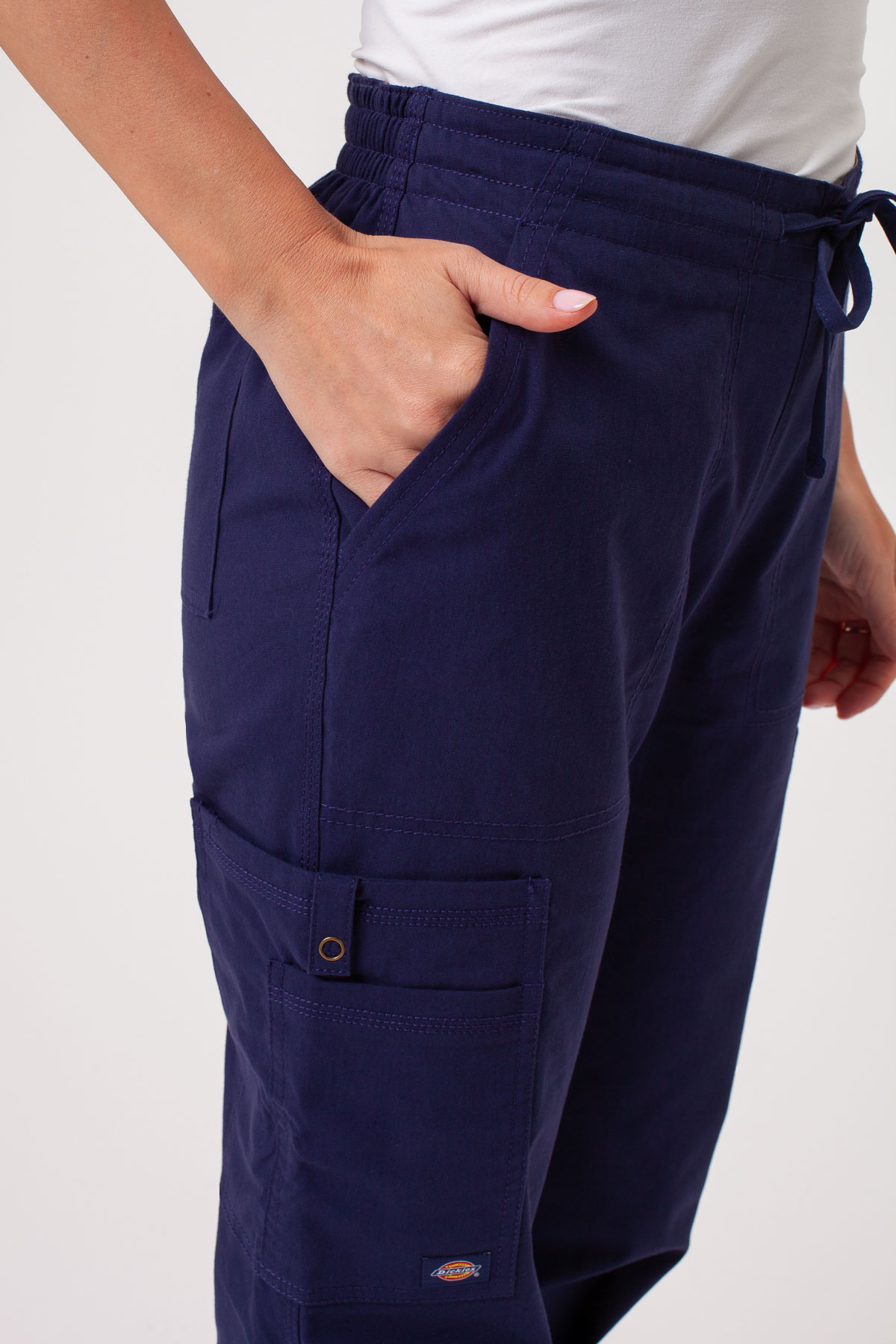 Dámska lekárska súprava Dickies Forge V-neck námornícky modrá-11