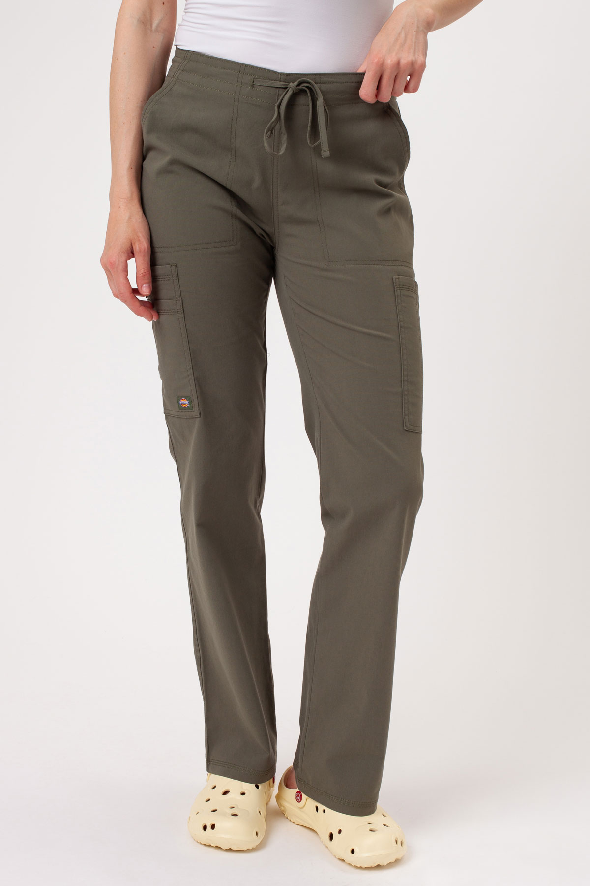 Dámska lekárska súprava Dickies Forge V-neck olivková-9