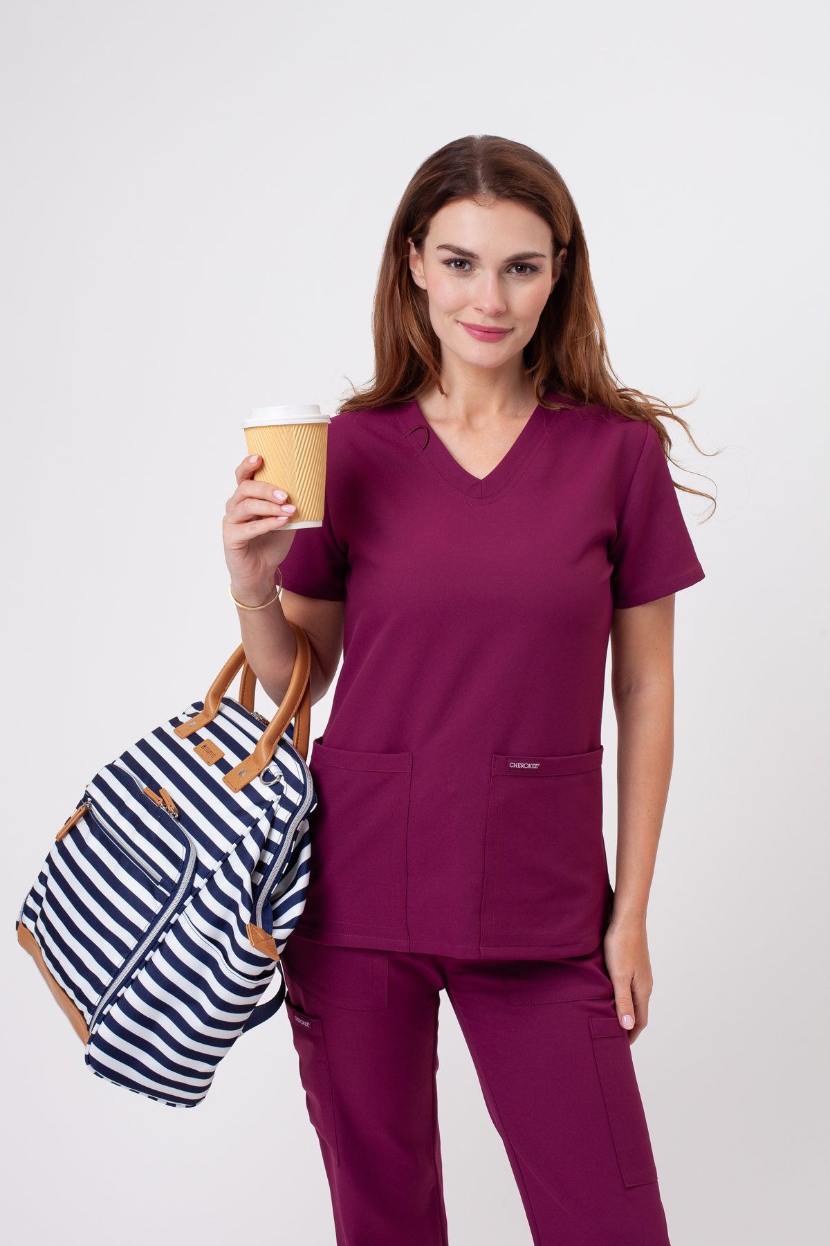 Dámska lekárska blúza Cherokee Ultra V-neck Top čerešňová červená-1