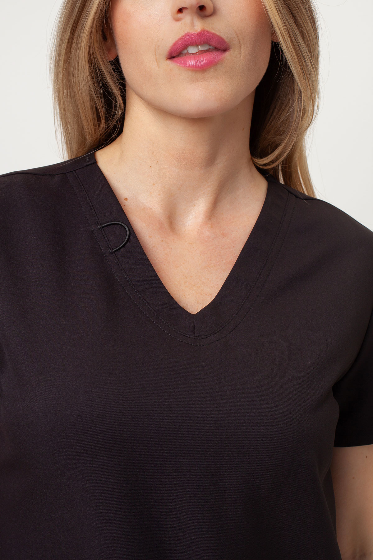 Dámska lekárska blúza Cherokee Ultra V-neck Top čierna-4
