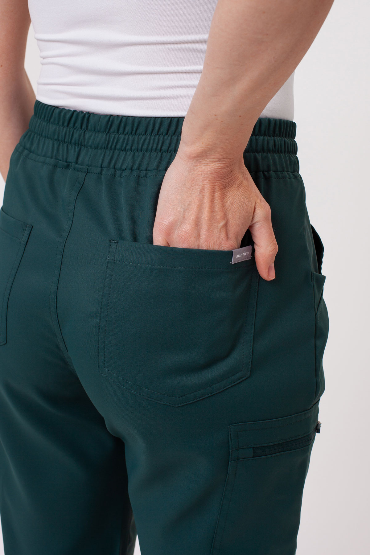Dámska lekárska súprava Sunrise Lite Fit jogger tmavo zelená-9