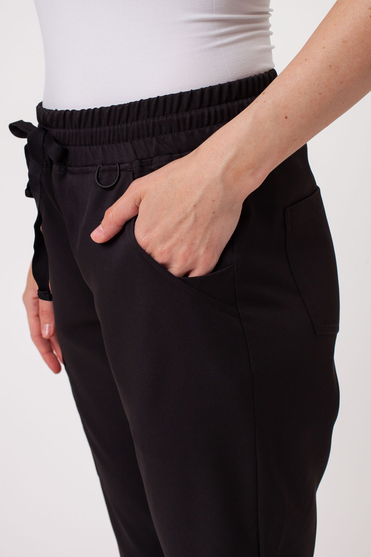 Dámske lekárske nohavice Sunrise Lite Fit jogger čierne-5