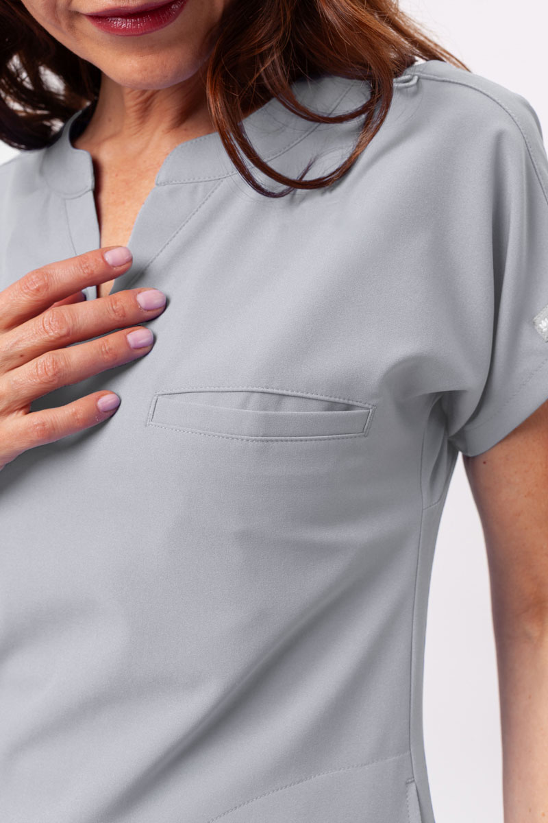 Dámska lekárska blúza Maevn Momentum Dolman svetlo šedá-4