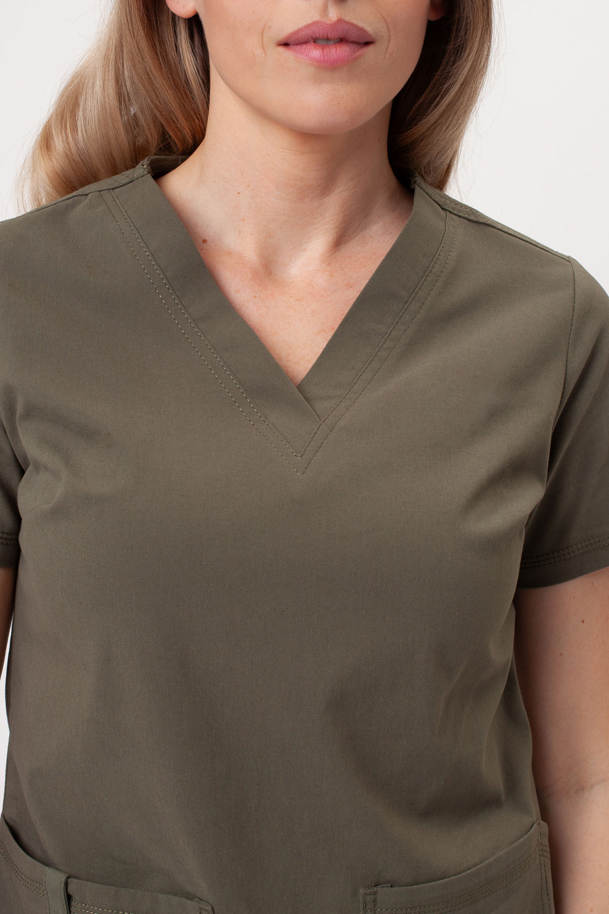 Dámska lekárska blúza Dickies Forge V-neck olivková-4