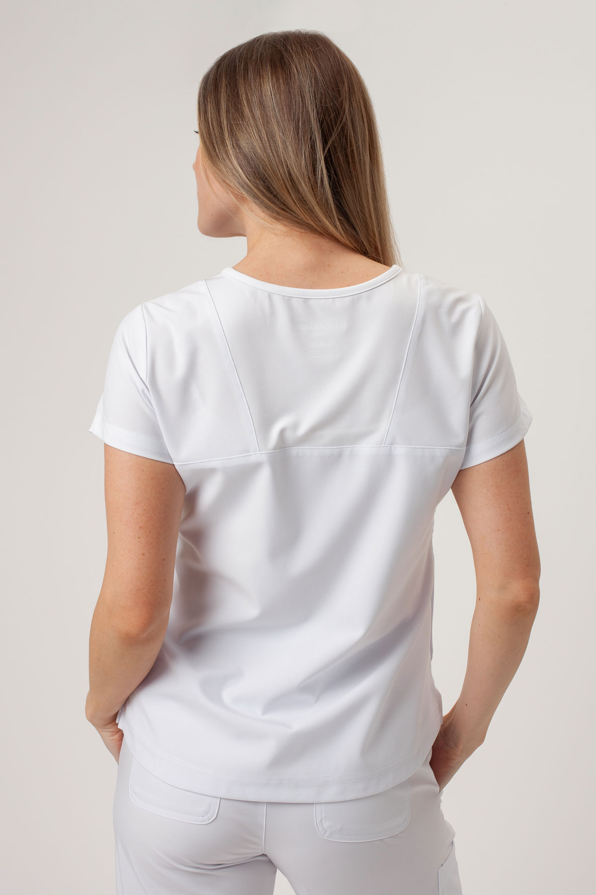 Dámska lekárska blúza Maevn Momentum Round Neck biela-2