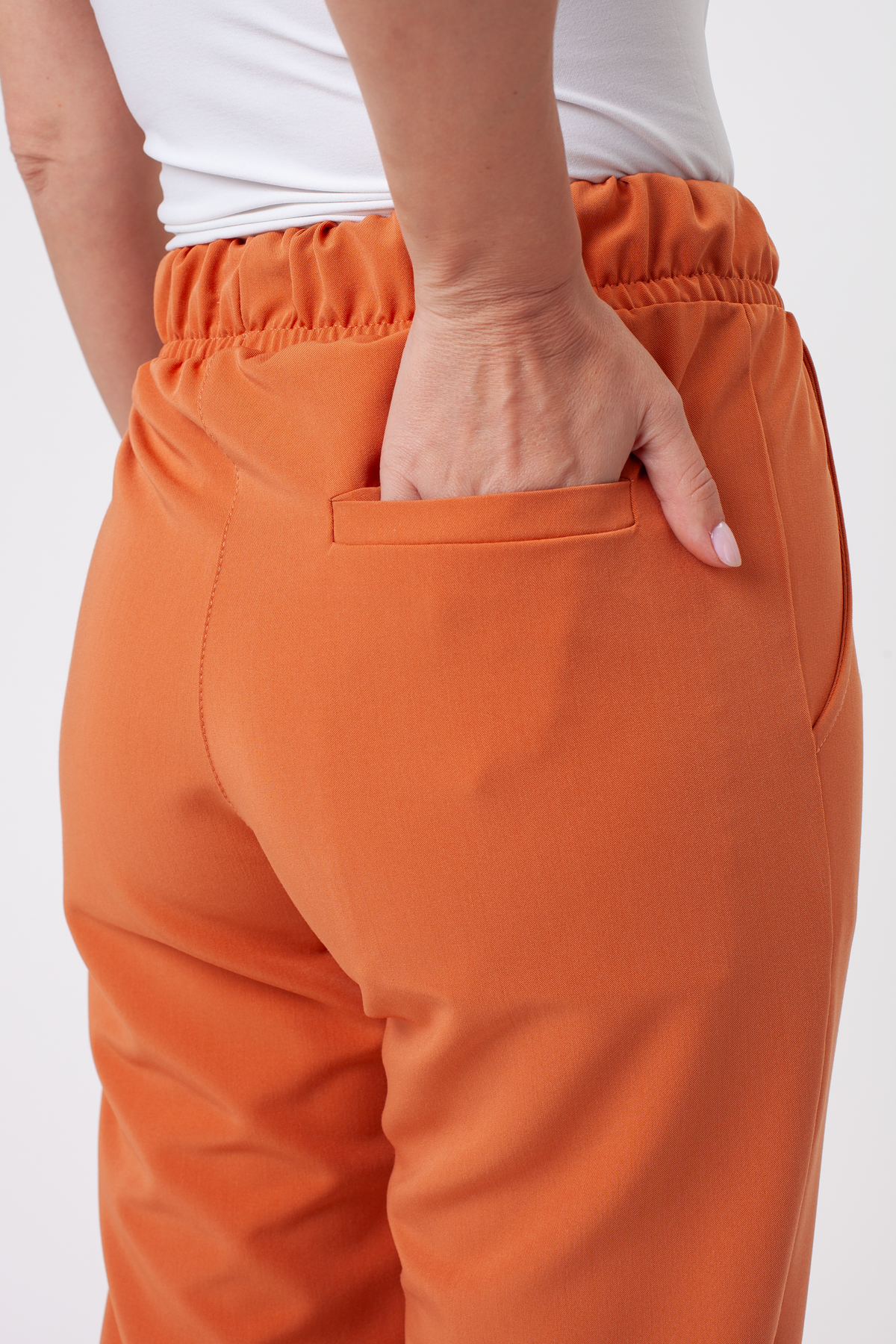 Dámske lekárske nohavice Sunrise Uniforms Premium Pride caramel-5