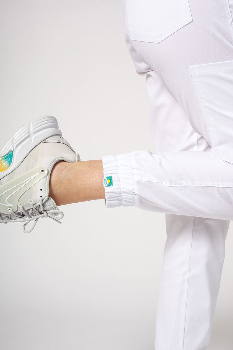 Dámske lekárske nohavice Sunrise Uniforms Active Air jogger biele-4