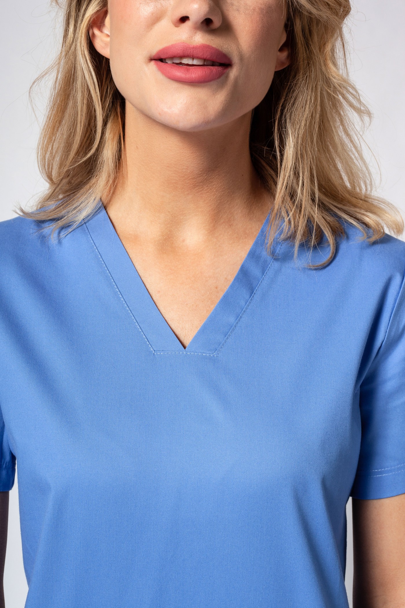 Dámska lekárska blúzka Sunrise Uniforms Active Bloom klasicky modrá-2