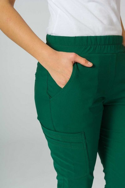 Zdravotnická súprava Sunrise Uniforms Premium (blúzka Joy, nohavice Chill) tmavo zelená-10
