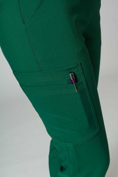 Zdravotnická súprava Sunrise Uniforms Premium (blúzka Joy, nohavice Chill) tmavo zelená-11