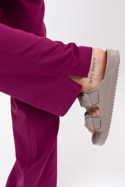 Dámska lekárska súprava Healing Hands (blúza Sonia, nohavice Nisha) čerešňová červená-16