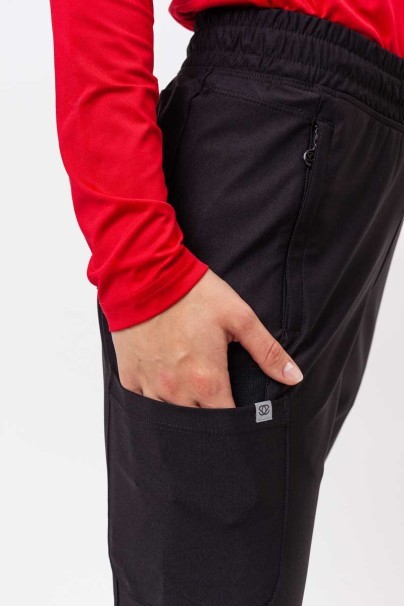 Lekárska dámska súprava Maevn Embrace (blúzka Luna, nohavice Nora) čierna-9