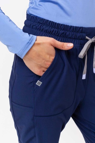 Dámske lekárske nohavice Maevn Embrace Mia námornícky modré-2