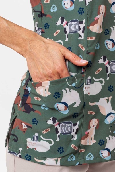 Lekárska blúzka dámska Maevn Prints Cuddly Checkup-5