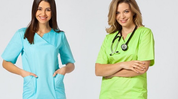 Profesionálne a žensky - lekárske šaty na leto