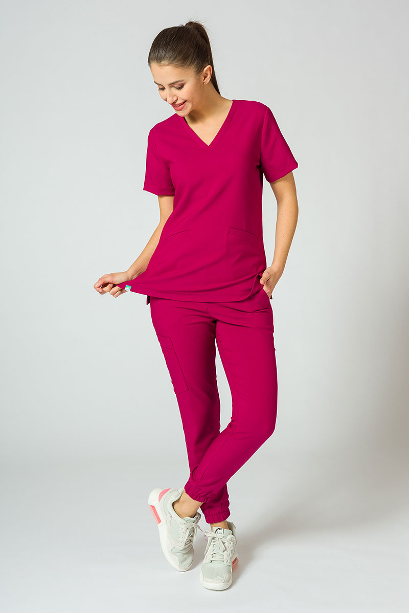 Zdravotnická súprava Sunrise Uniforms Premium (blúzka Joy, nohavice Chill) slivková