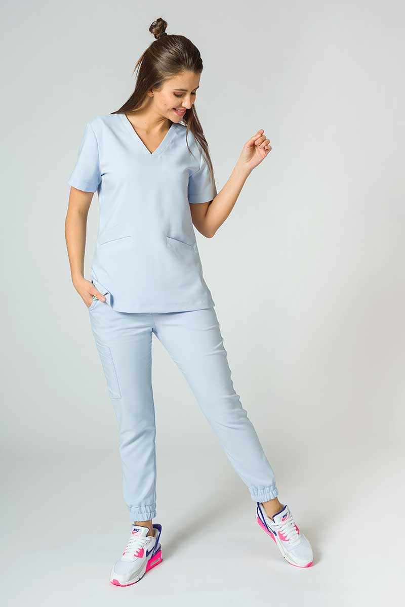 Zdravotnická súprava Sunrise Uniforms Premium (blúzka Joy, nohavice Chill) blankytně modrá
