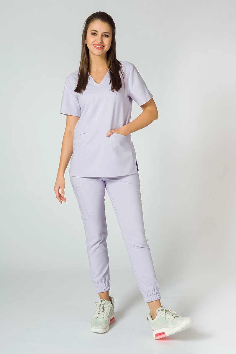 Zdravotnická súprava Sunrise Uniforms Premium (blúzka Joy, nohavice Chill) lavandulová