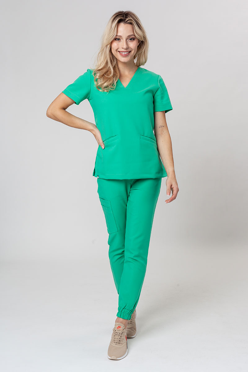 Lekárska súprava Sunrise Uniforms Premium (blúzka Joy, nohavice Chill) jasno zelená