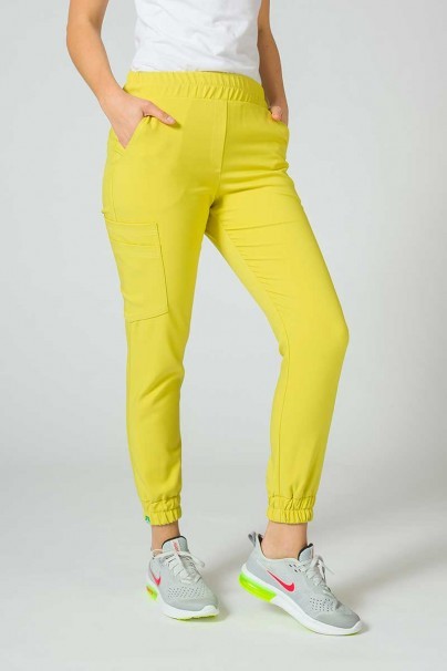 Dámske nohavice Sunrise Uniforms Premium Chill jogger žlté-1